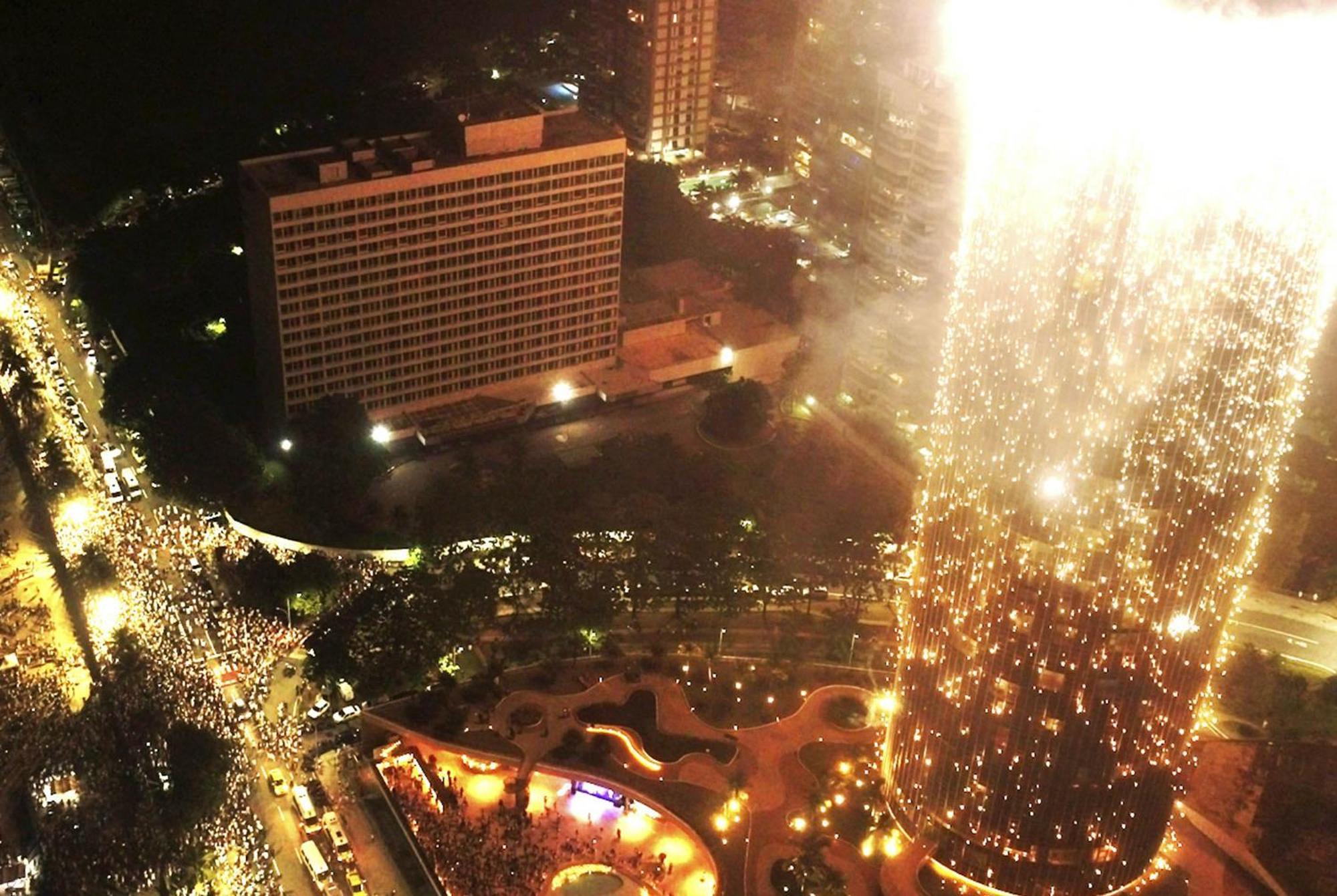 Hotel Nacional Rio De Janeiro - Oficial المظهر الخارجي الصورة Fireworks at the 2007 New Year's Eve celebration